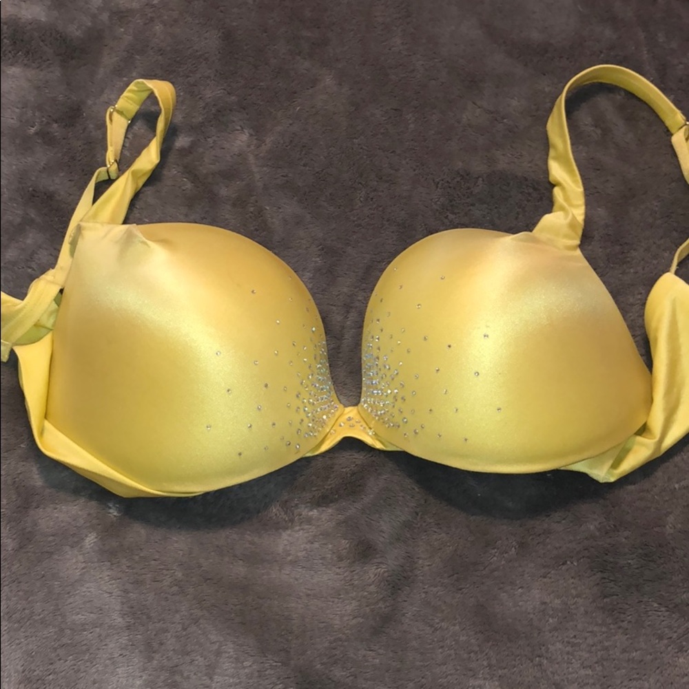 Victoria’s Secret crystal studded 36D bra